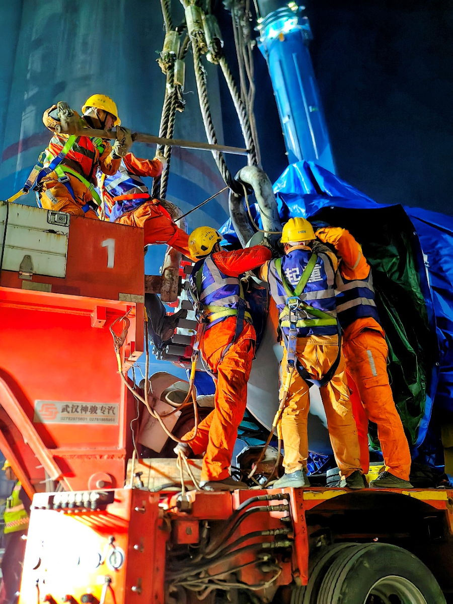 星光奮進(jìn)路 方圓紅旗耀 ——弘旭公司十二月攻堅(jiān)紀(jì)實(shí)(圖4)