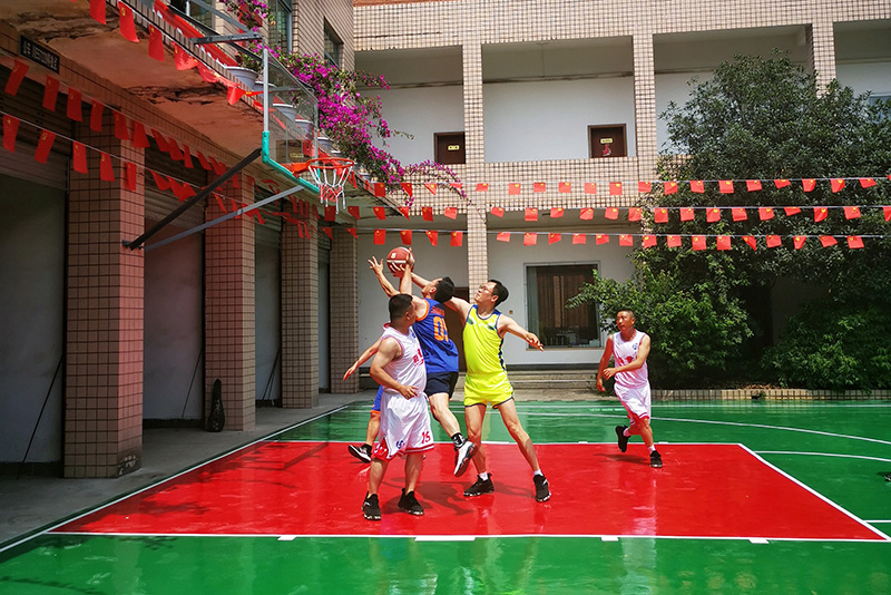 永遠(yuǎn)跟黨走——弘旭與股份設(shè)備部舉辦“學(xué)黨史強(qiáng)黨性 守初心開(kāi)新局”聯(lián)誼賽(圖3)